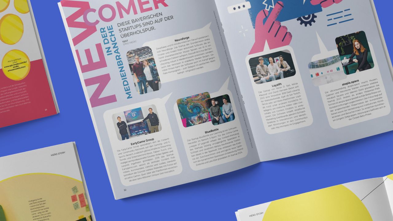 Aufgeschlagene Doppelseite des XPLR: MEDIA Magazins mit Fotos und Kurztexten zu Start-ups aus der Medienbranche