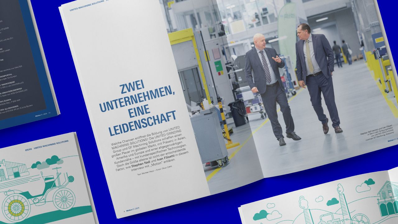 Doppelseite des Kundenmagazins "Motion" mit der Überschrift "Zwei Unternehmen, eine Leidenschaft" und einem Foto von zwei Geschäftsführern in einer Produktionshalle